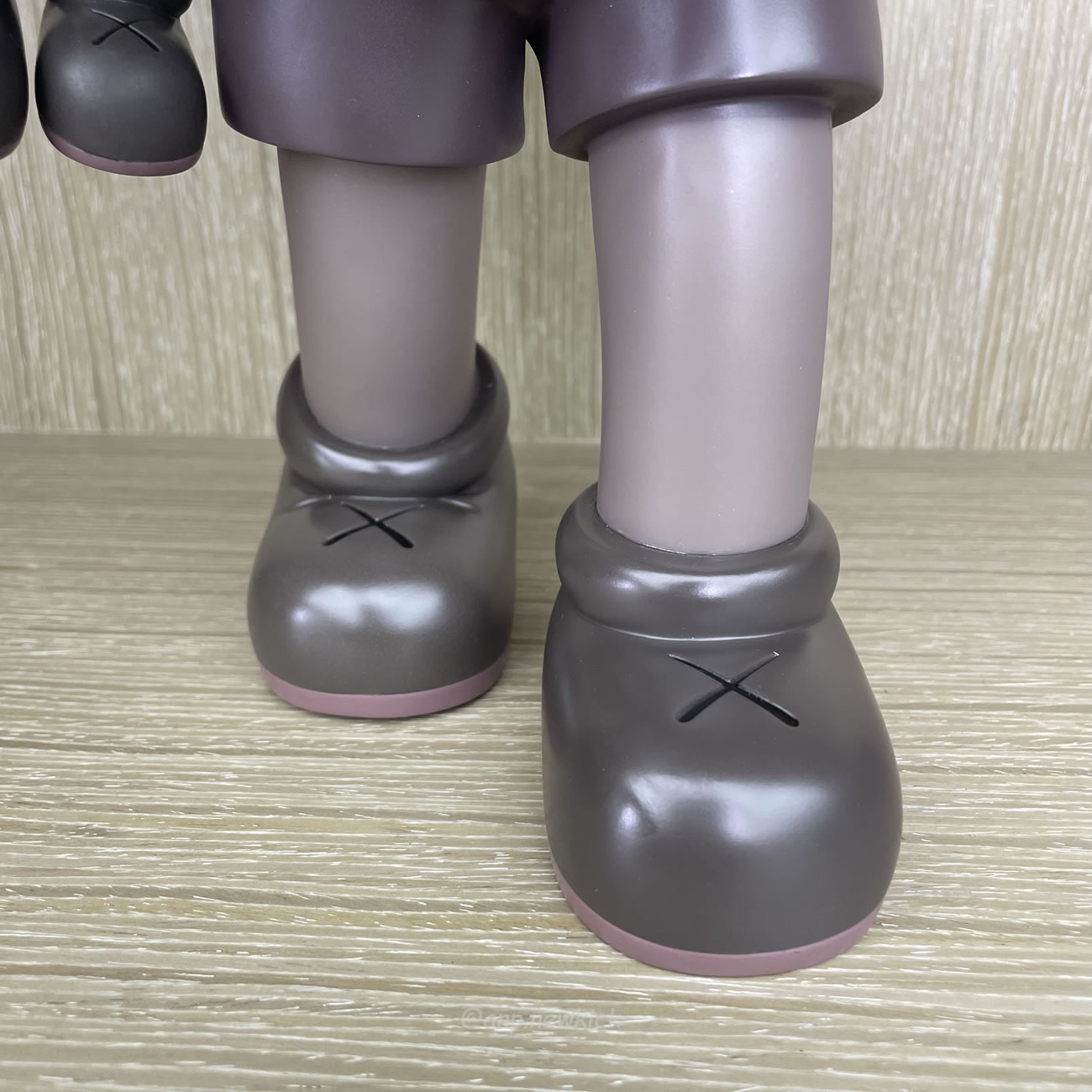 Kaws Clean Slate Figure (3) - newkick.app